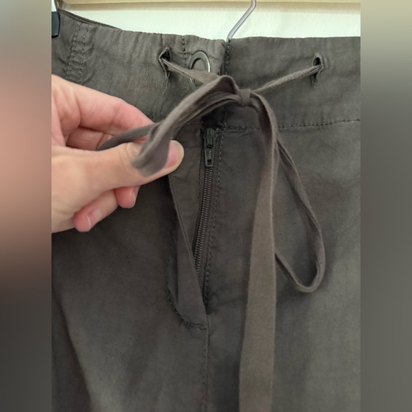 Eileen Fisher Brown Tan Linen Blend Cargo Pants Joggers size 4 EUC - Picture 4 of 9